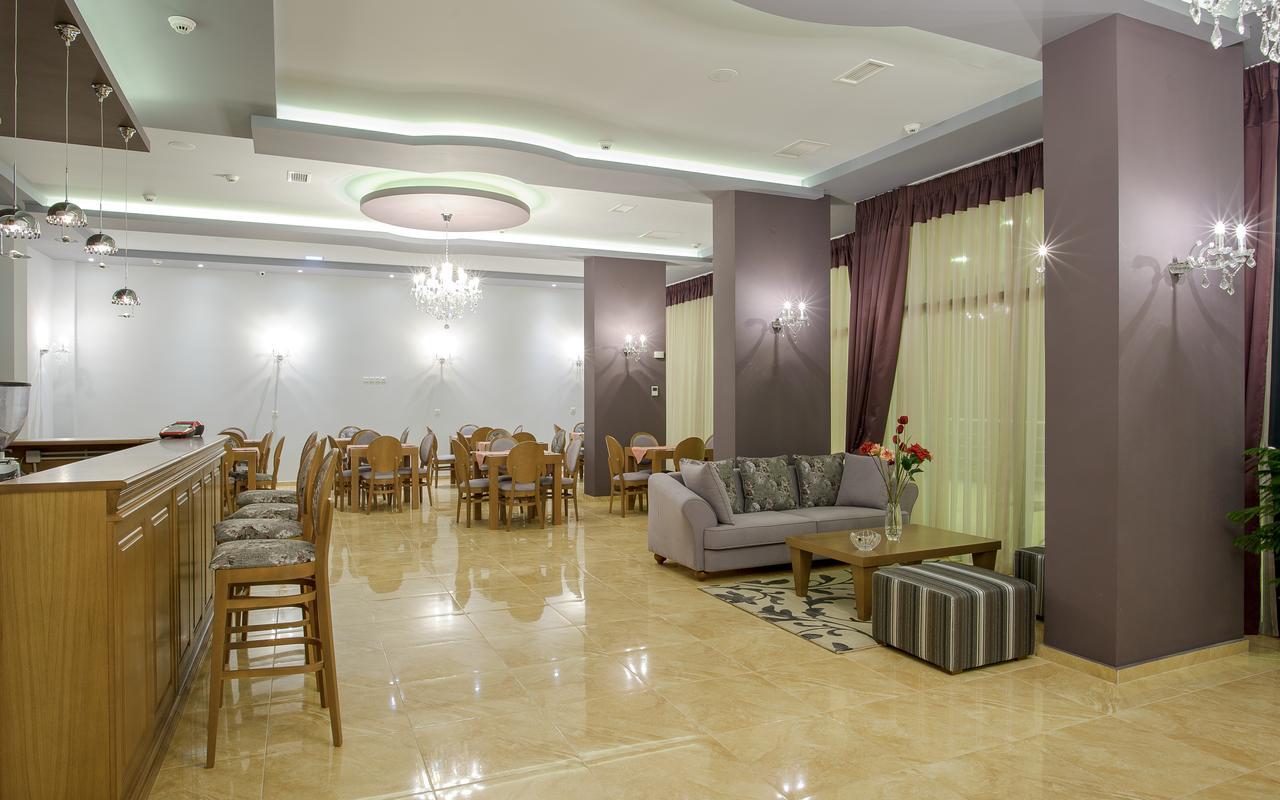 יואנינה Hotel Anna מראה חיצוני תמונה
